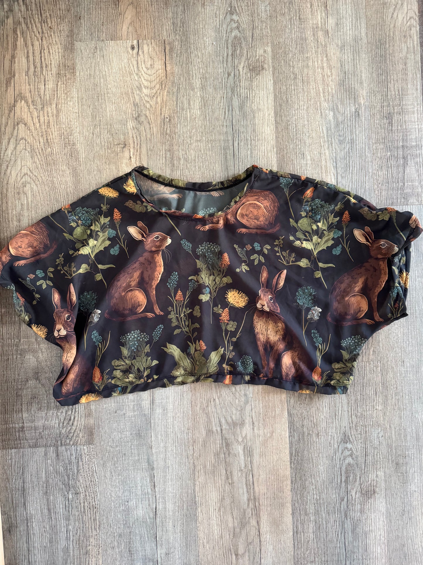 Garden Visits Chiffon crop top