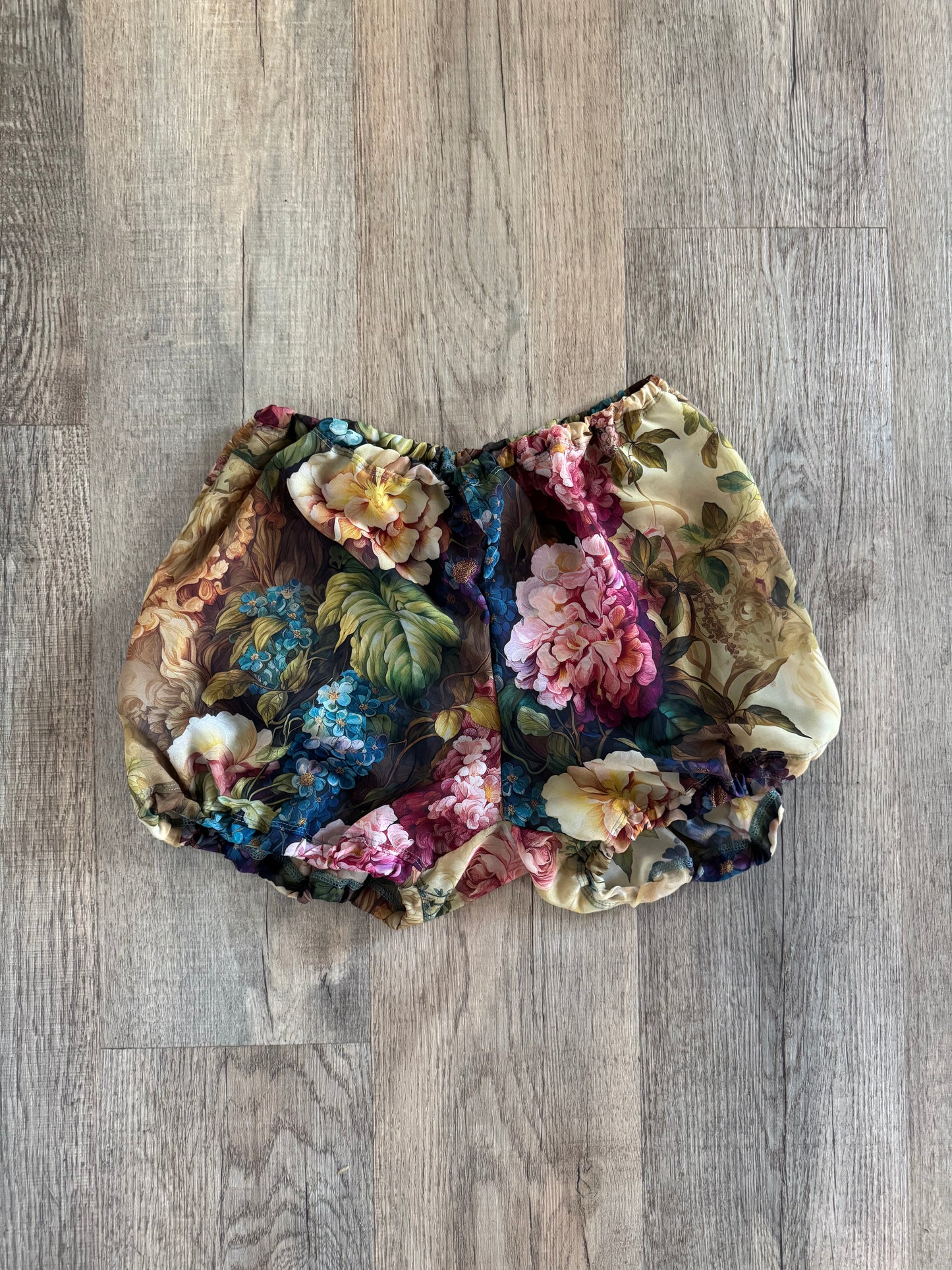 May Flowers  shawties set