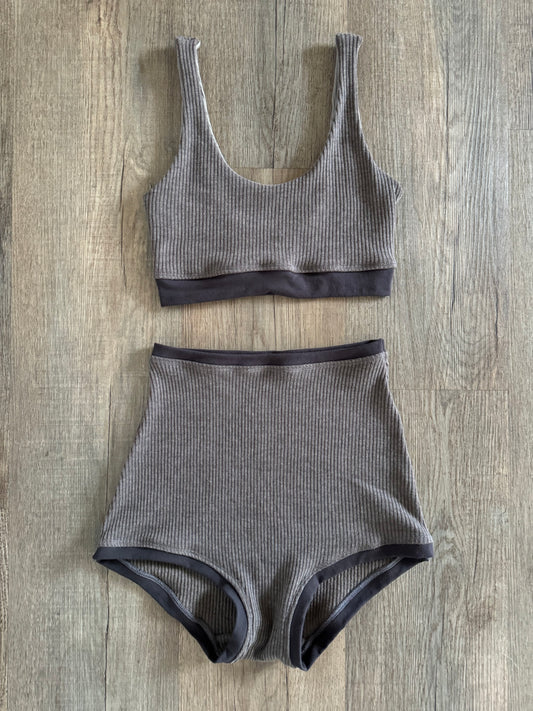 Snuggle Soft Set in Charcoal