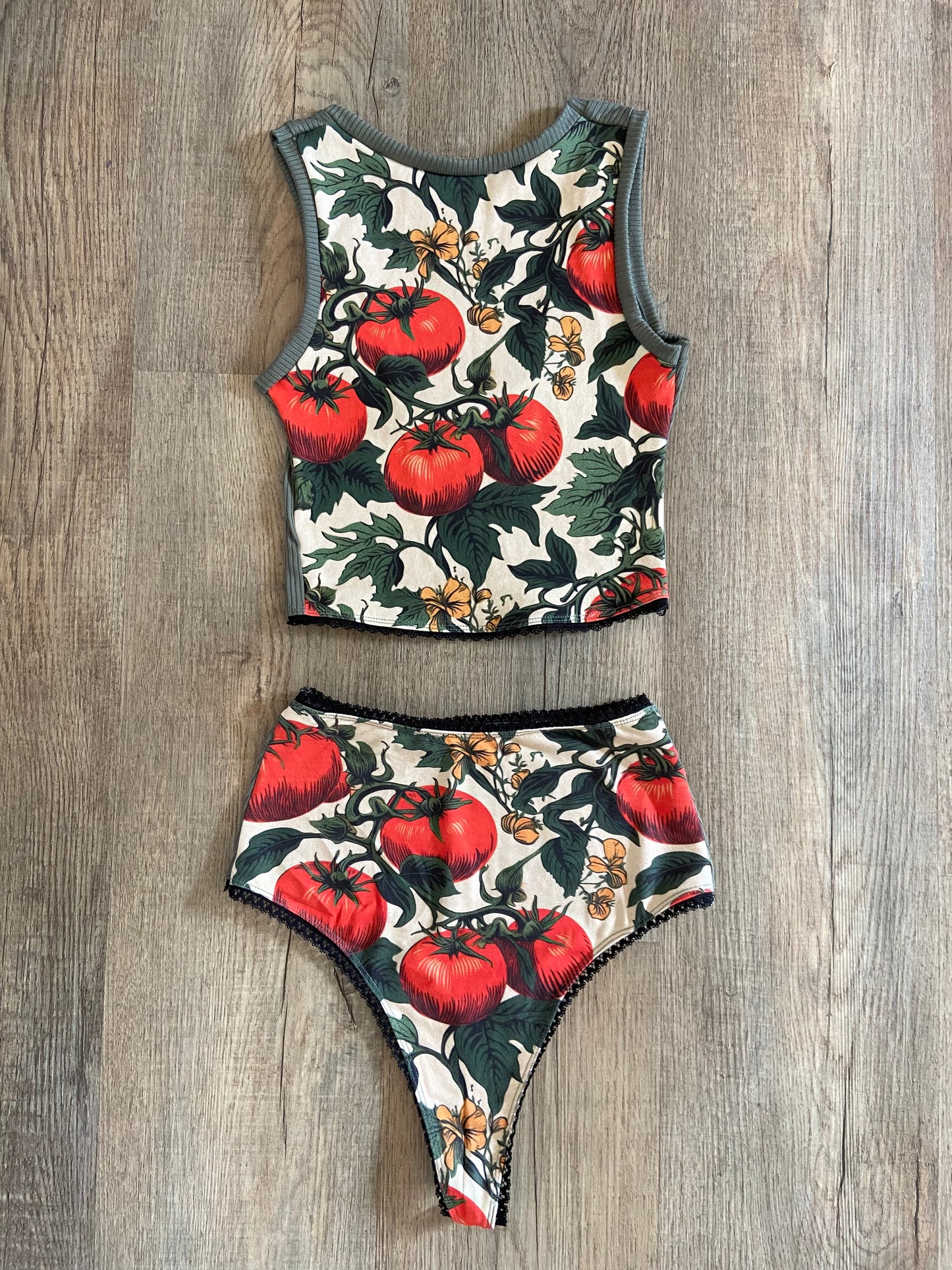 Heirloom Thong Set